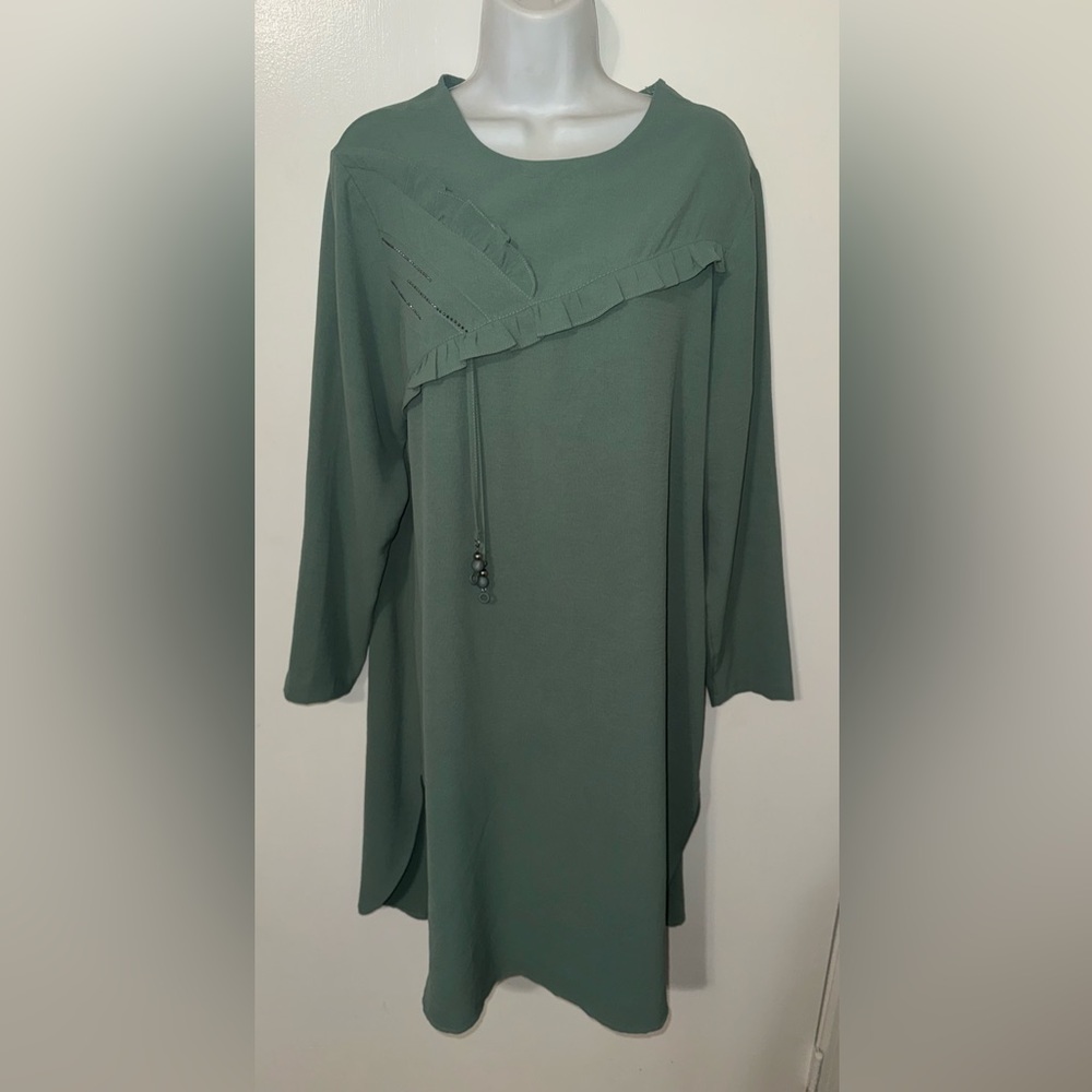 Chic Green Tunic Top for Women